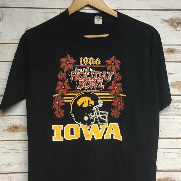 Other - Iowa Hawkeyes Holiday Bowl 1986 Shirt Tee Black Retro
